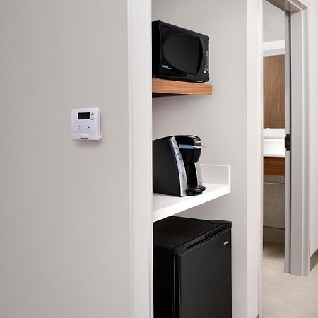 Holiday Inn Express Knoxville-Strawberry Plains By Ihg Buitenkant foto