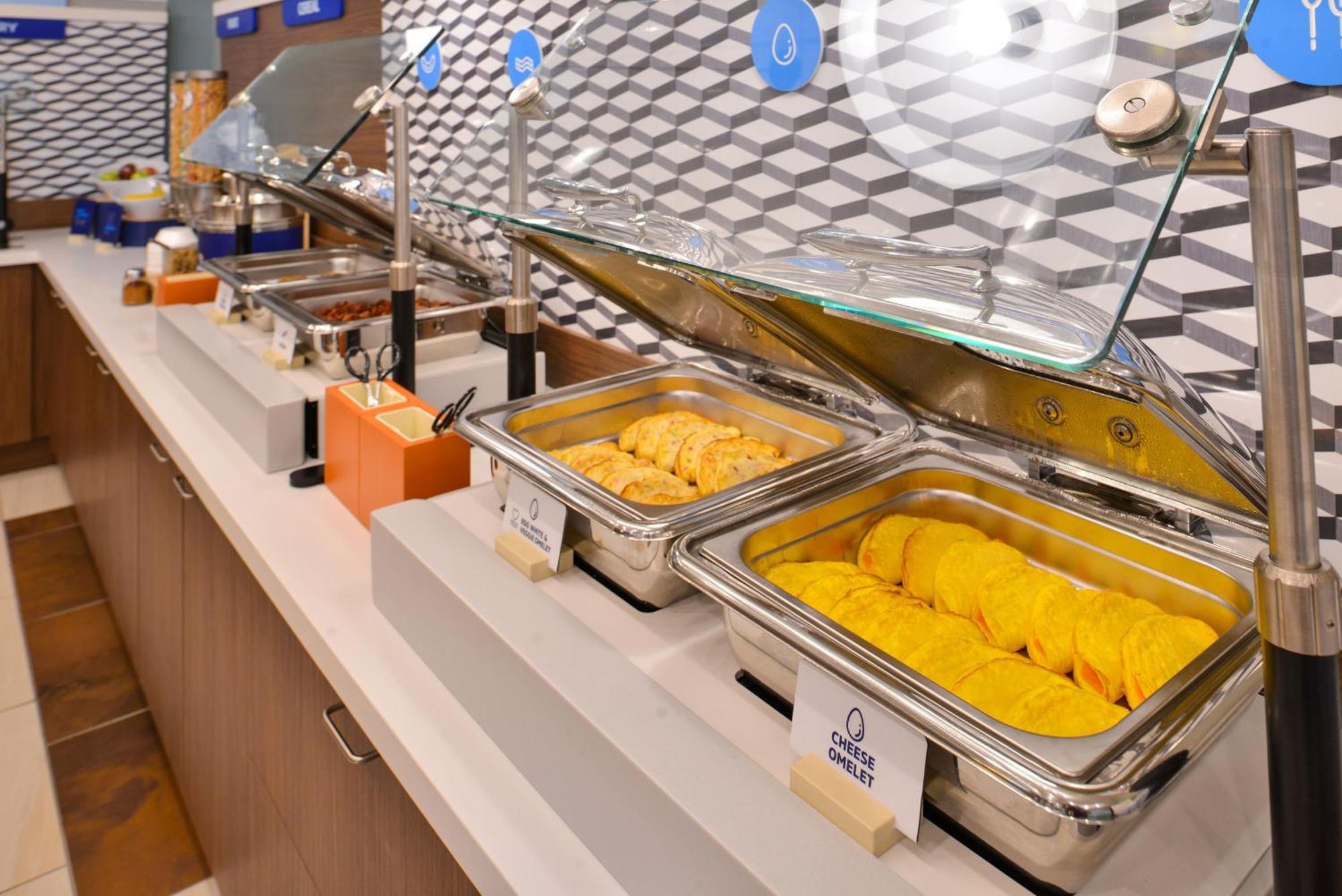 Holiday Inn Express Knoxville-Strawberry Plains By Ihg Buitenkant foto
