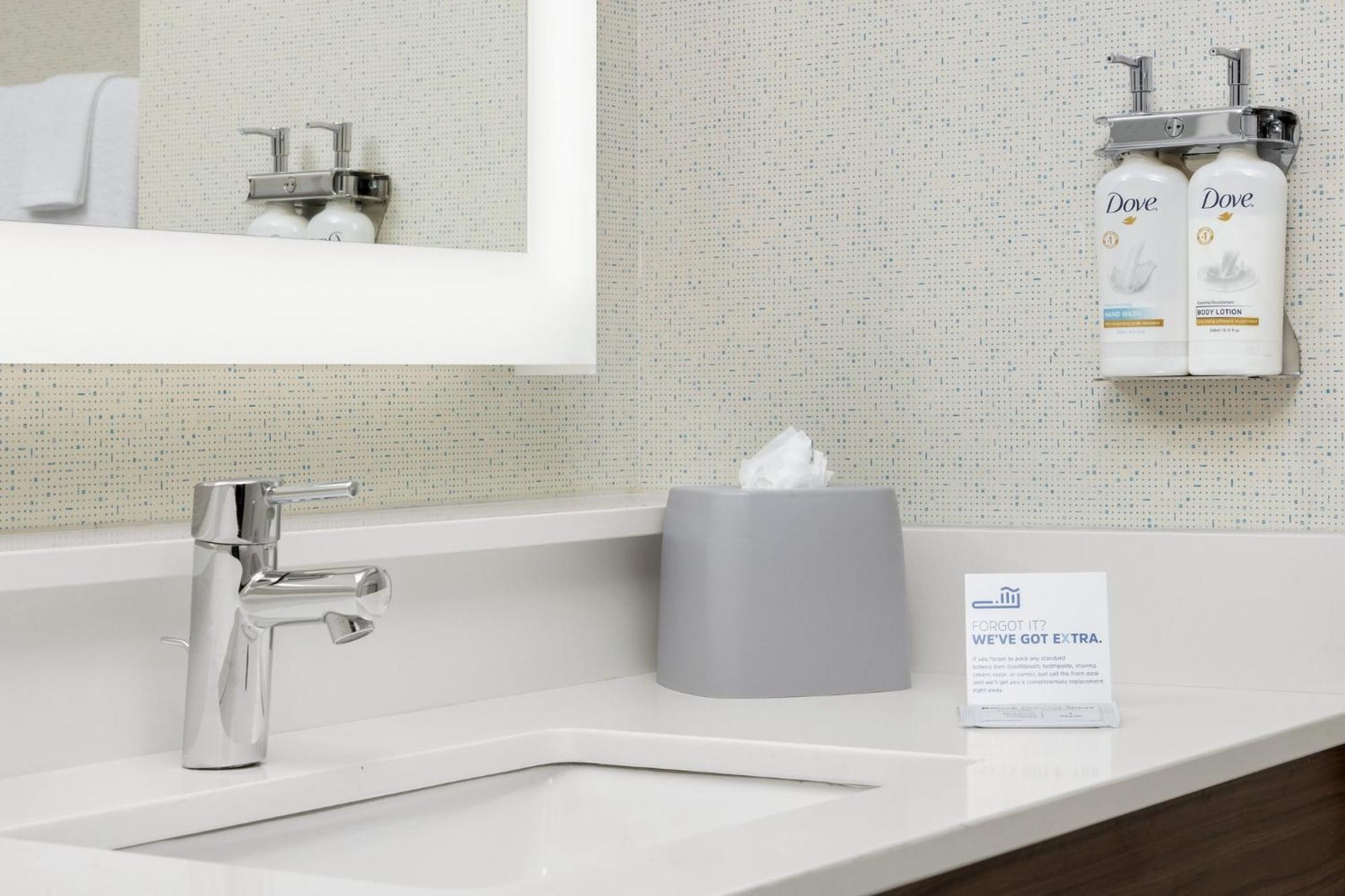 Holiday Inn Express Knoxville-Strawberry Plains By Ihg Buitenkant foto