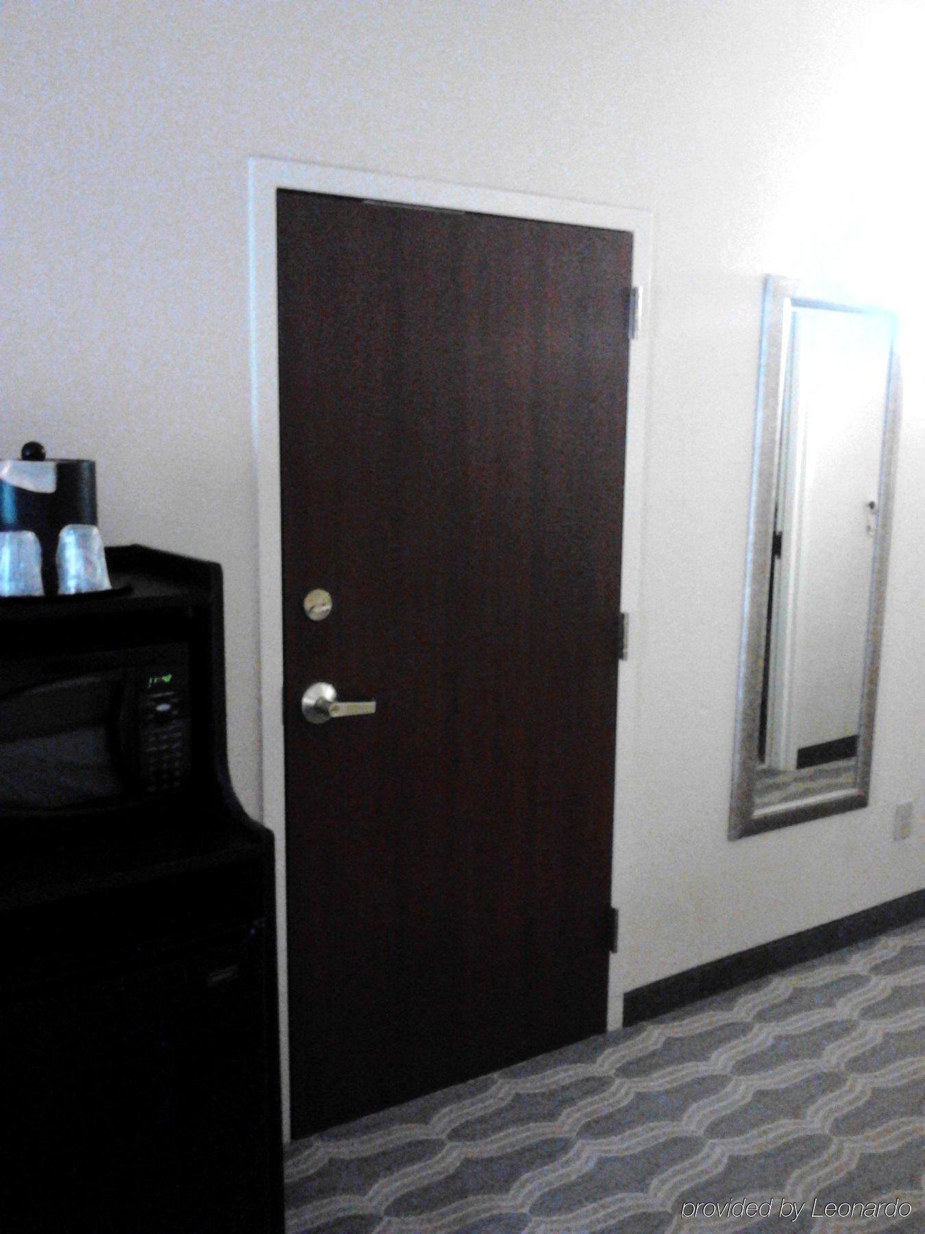 Holiday Inn Express Knoxville-Strawberry Plains By Ihg Buitenkant foto