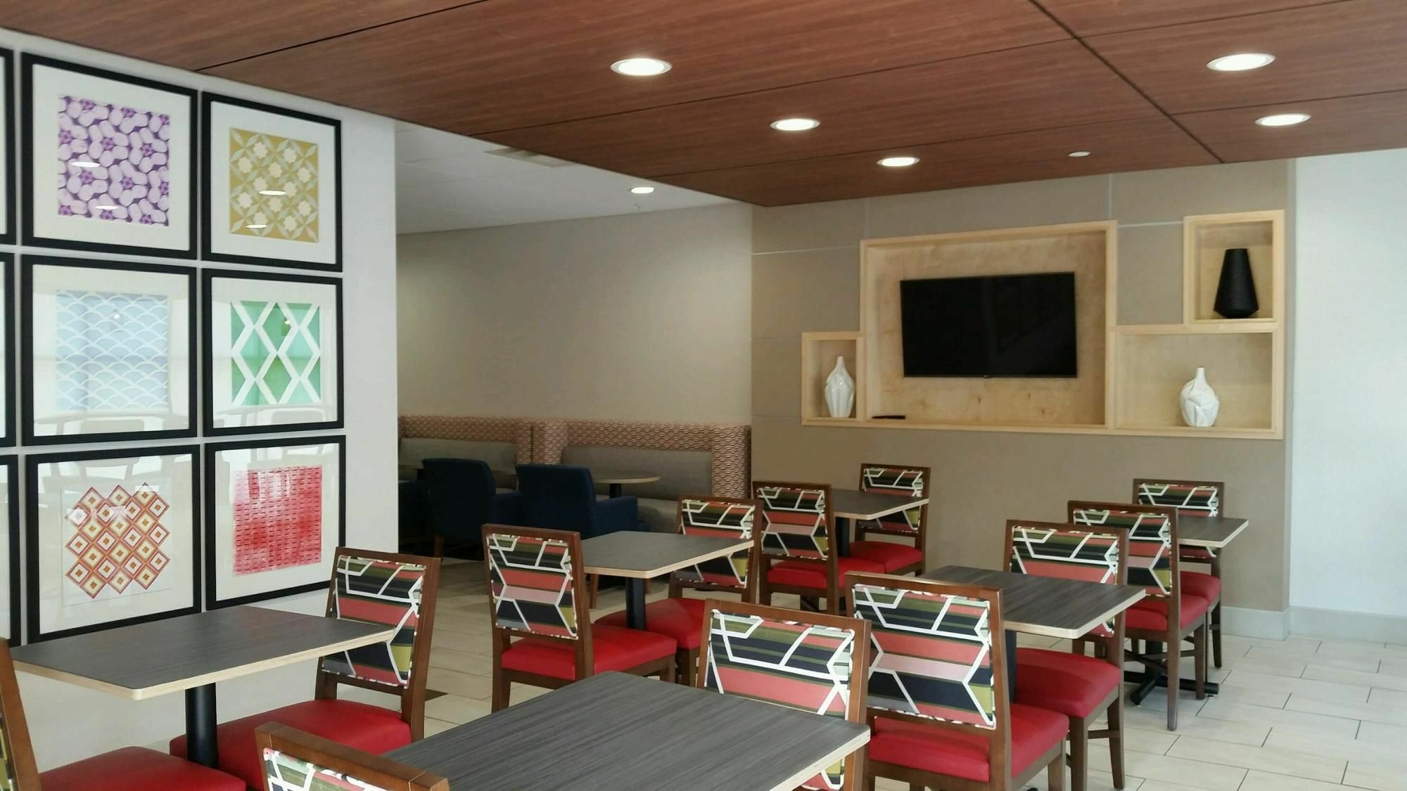 Holiday Inn Express Knoxville-Strawberry Plains By Ihg Buitenkant foto
