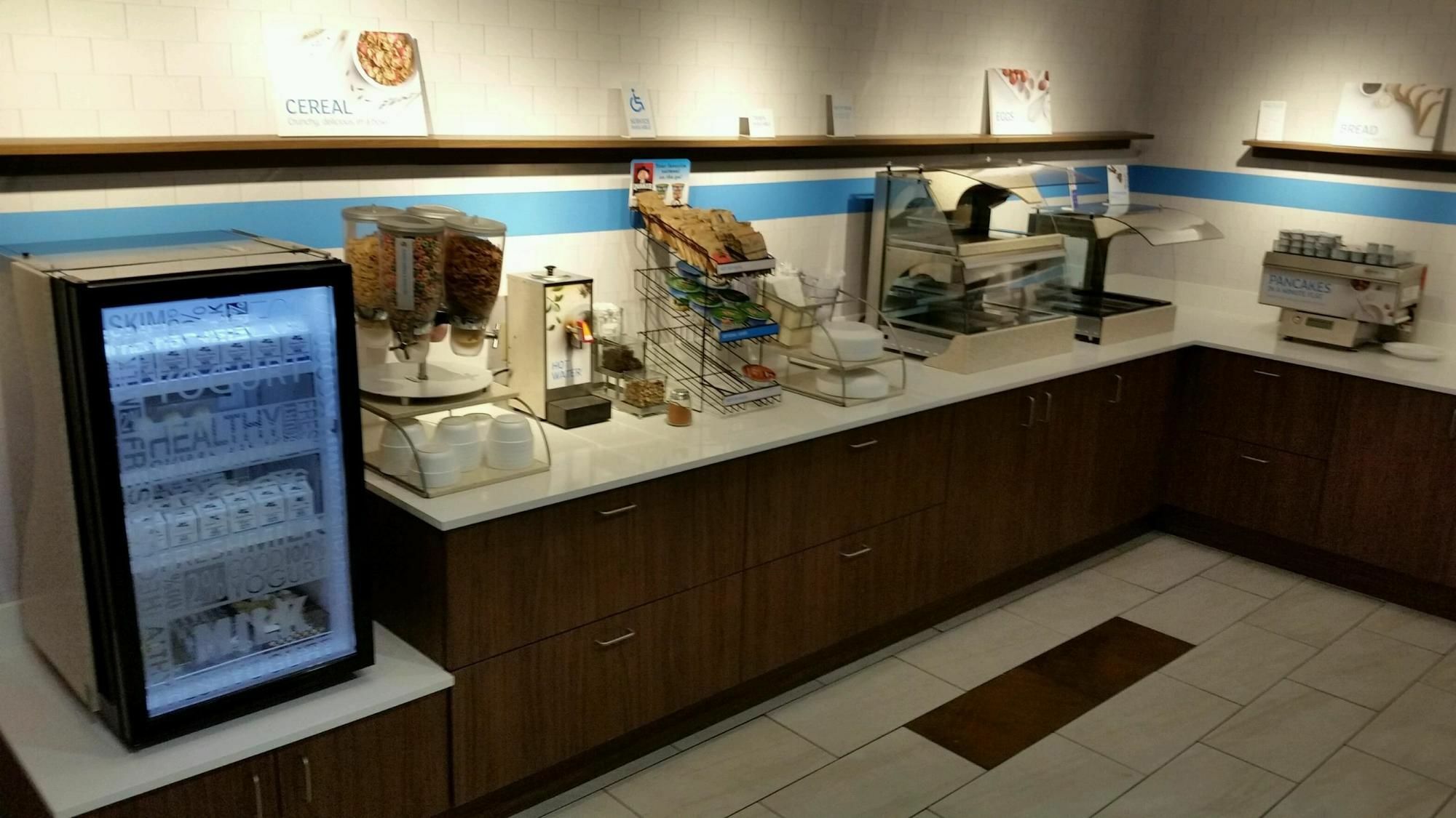 Holiday Inn Express Knoxville-Strawberry Plains By Ihg Buitenkant foto