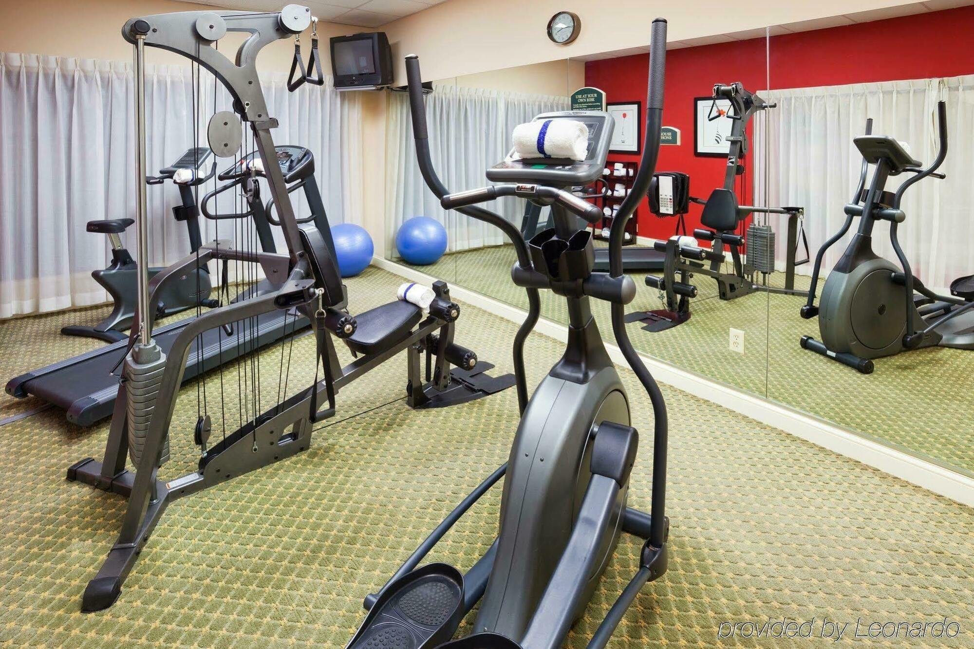 Holiday Inn Express Knoxville-Strawberry Plains By Ihg Buitenkant foto