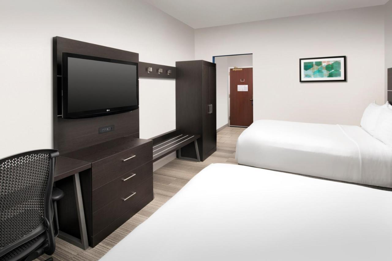 Holiday Inn Express Knoxville-Strawberry Plains By Ihg Buitenkant foto