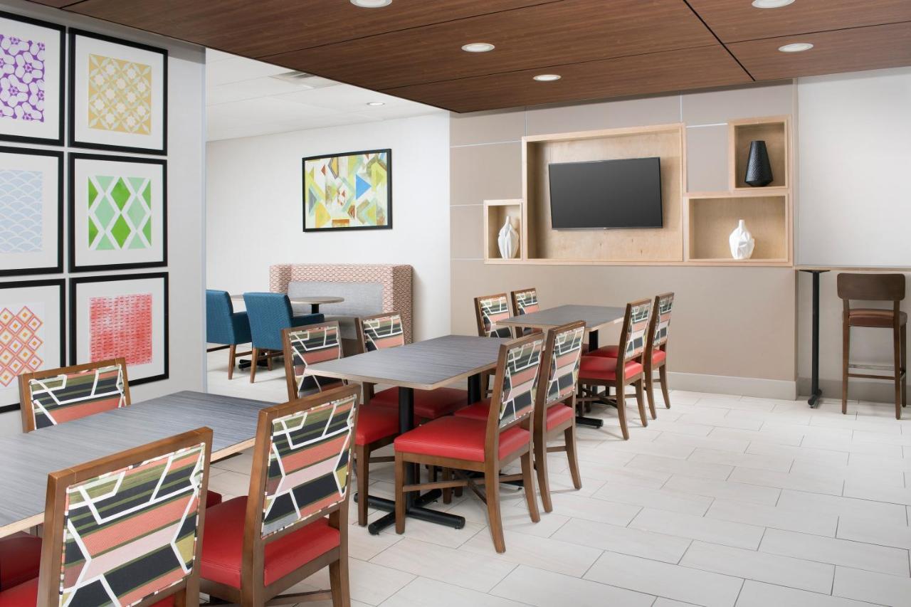 Holiday Inn Express Knoxville-Strawberry Plains By Ihg Buitenkant foto